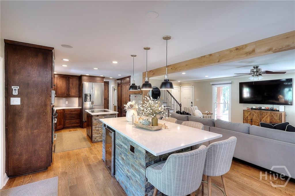 Image 2 of property listing at 5155 Donald Drive, Loganville, GA 30052