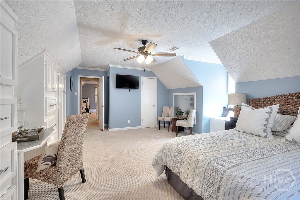 Image 21 of property listing at 5155 Donald Drive, Loganville, GA 30052