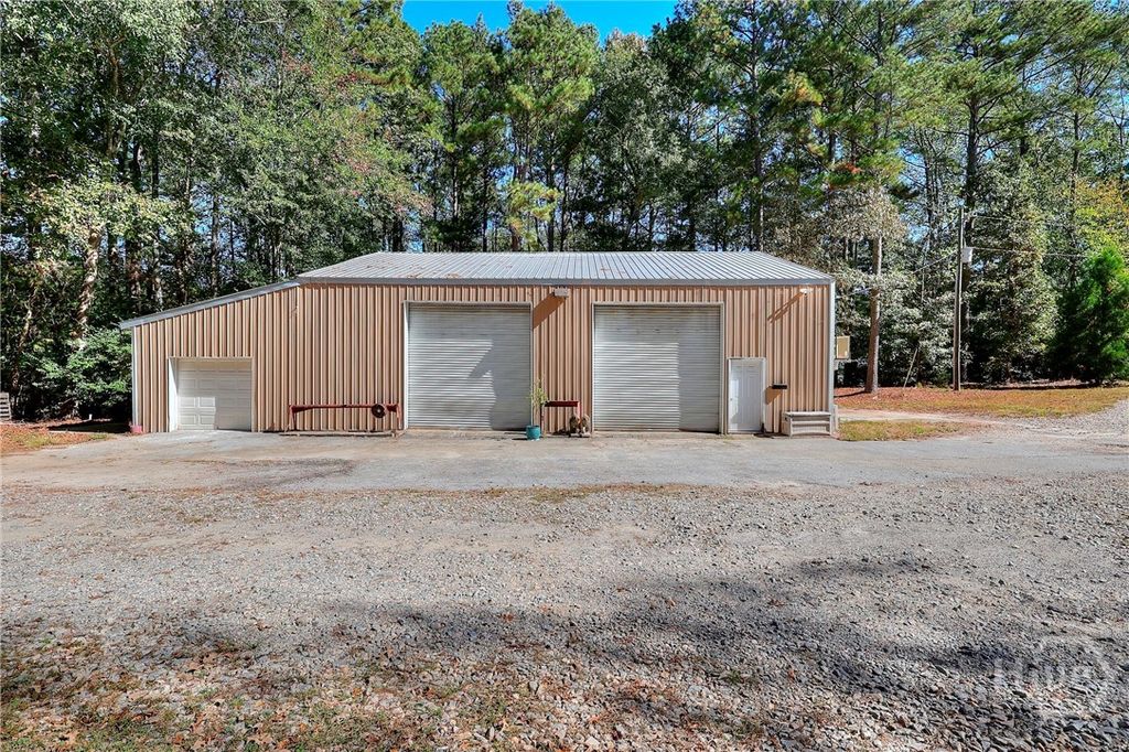 Image 53 of property listing at 5155 Donald Drive, Loganville, GA 30052