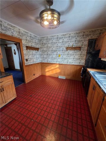 723 N 16th Street, Cambridge, OH 43725