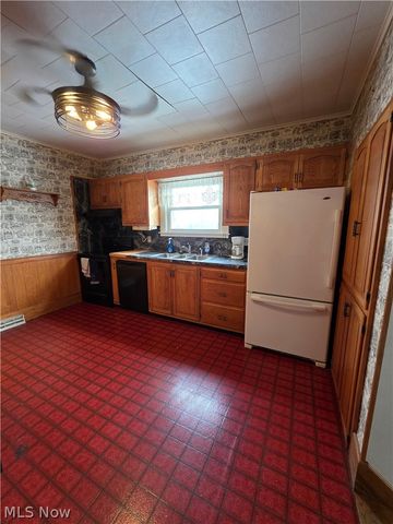 723 N 16th Street, Cambridge, OH 43725