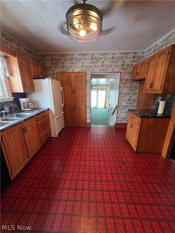 723 N 16th Street, Cambridge, OH 43725