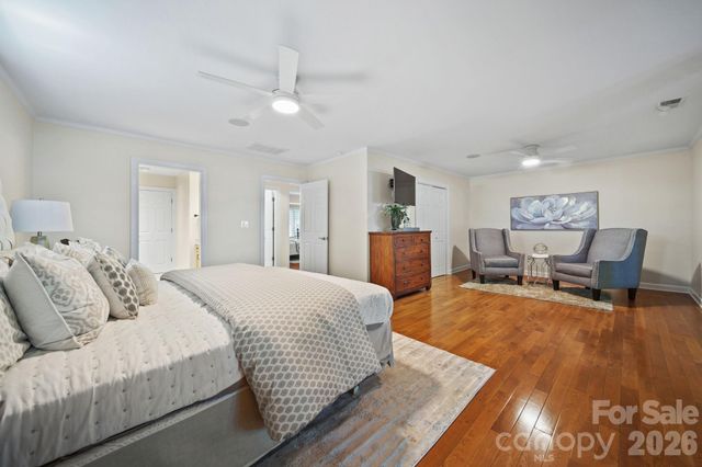 15 King Haigler Chase Street, Lake Wylie, SC 29710