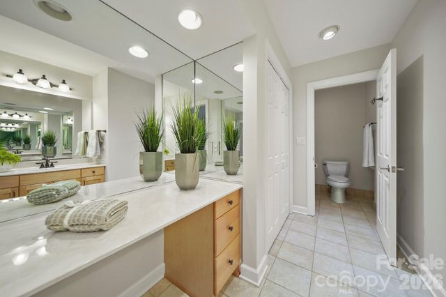 15 King Haigler Chase Street, Lake Wylie, SC 29710