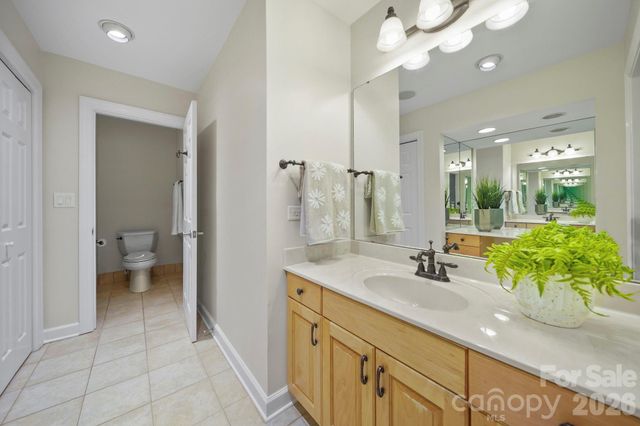 15 King Haigler Chase Street, Lake Wylie, SC 29710