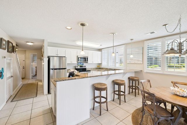 122 Stewart Lake Cove UNIT 180, Miramar Beach, FL 32550