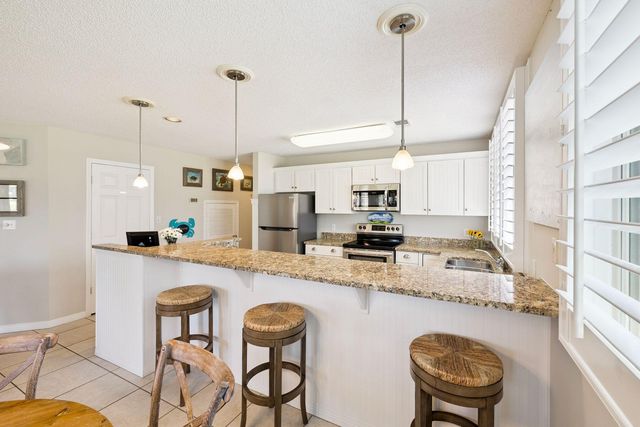 122 Stewart Lake Cove UNIT 180, Miramar Beach, FL 32550