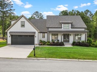 813 Equestrian Drive, Soddy Daisy, TN 37379
