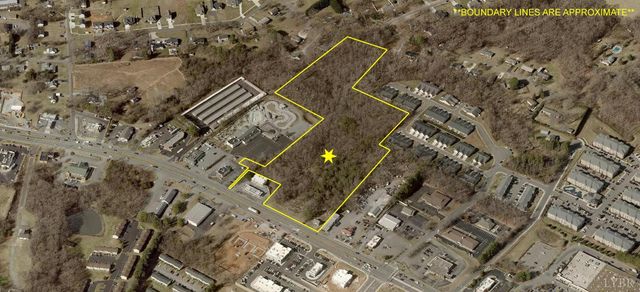 8001 Timberlake, Lynchburg, VA 24502