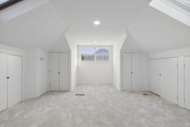 6 Saint Laurent Place, Dallas, TX 75225