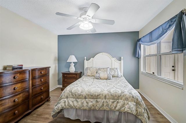 7341 GOLF POINTE CIRCLE, Sarasota, FL 34243