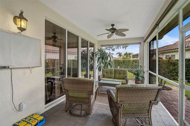 7341 GOLF POINTE CIRCLE, Sarasota, FL 34243