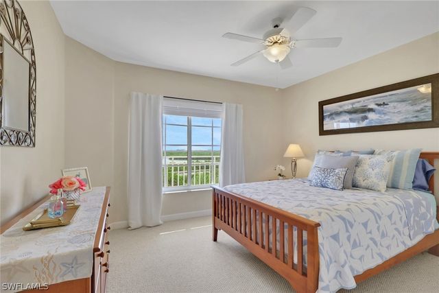 13105 Vanderbilt DR 607, Naples, FL 34110