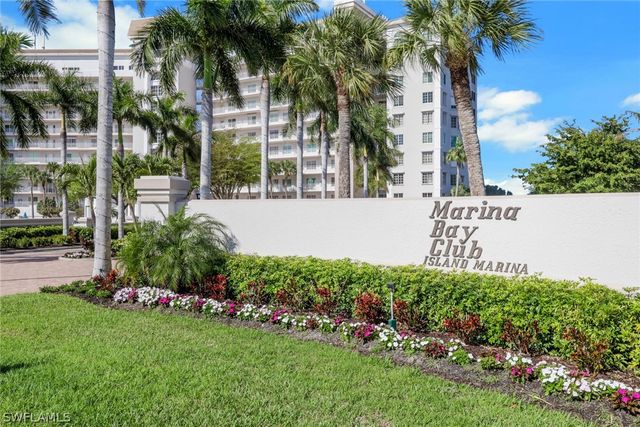 13105 Vanderbilt DR 607, Naples, FL 34110