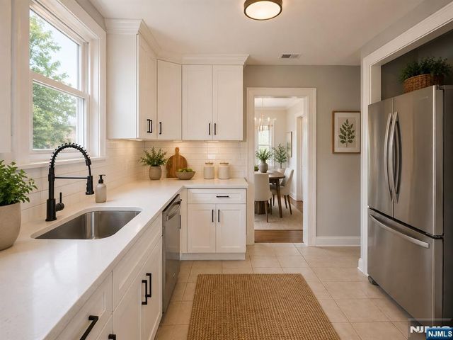 72 Sunset Avenue, Newark, NJ 07106