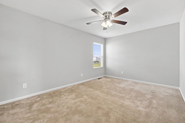 284 St Regis Drive, Shelbyville, KY 40065