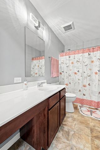 284 St Regis Drive, Shelbyville, KY 40065