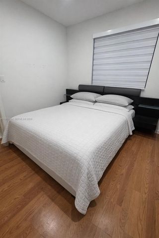 10445 NW 11th St 201, Pembroke Pines, FL 33026