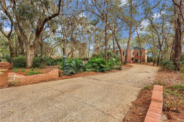 112 Jones Creek Drive, St Simons Island, GA 31522
