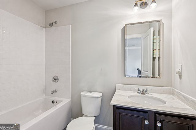 17 Lake Sydney Drive, Dawsonville, GA 30534