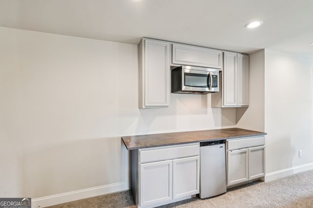 17 Lake Sydney Drive, Dawsonville, GA 30534