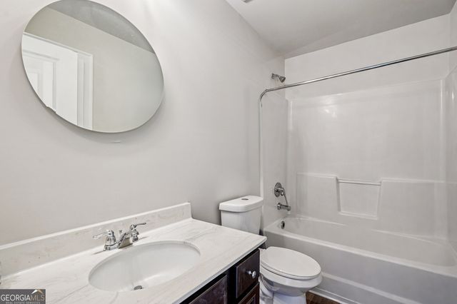 17 Lake Sydney Drive, Dawsonville, GA 30534