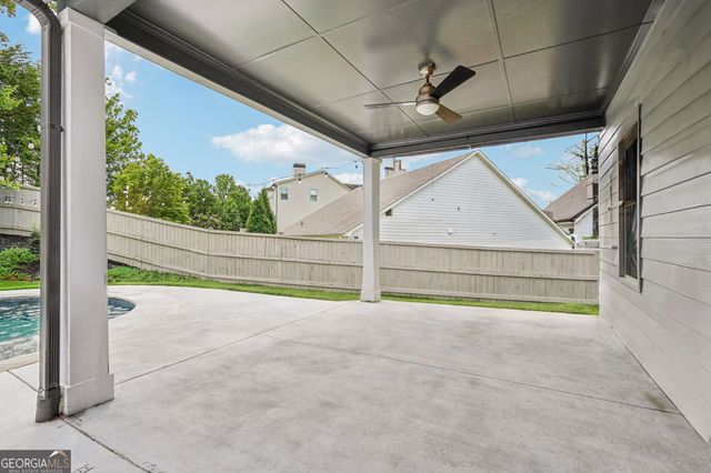 17 Lake Sydney Drive, Dawsonville, GA 30534