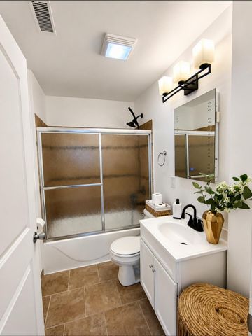 8115 Wicker Park Drive, Highland, IN 46322