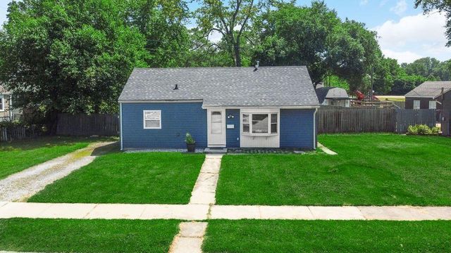 8115 Wicker Park Drive, Highland, IN 46322