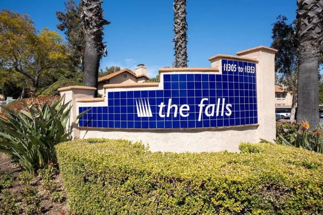 11337 AVENIDA DE LOS LOBOS C, San Diego, CA 92127