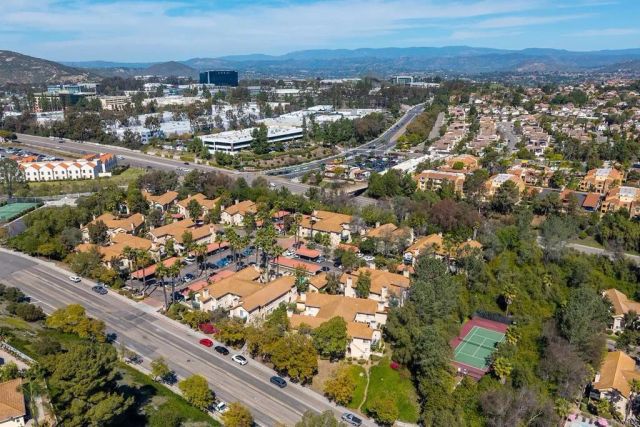 11337 AVENIDA DE LOS LOBOS C, San Diego, CA 92127