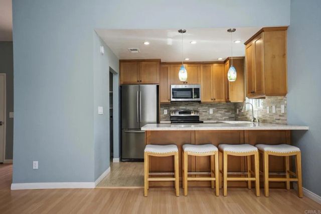 11337 AVENIDA DE LOS LOBOS C, San Diego, CA 92127