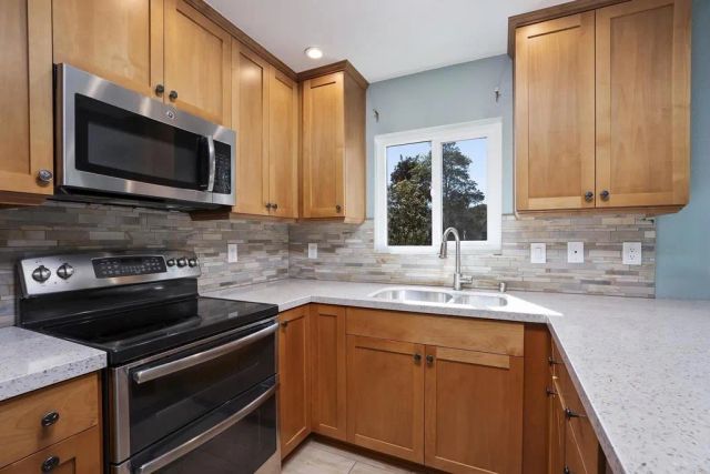 11337 AVENIDA DE LOS LOBOS C, San Diego, CA 92127