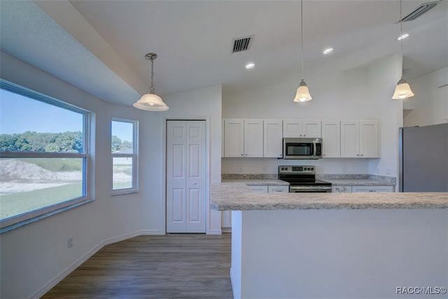 146 N Crestwood Avenue, Inverness, FL 34453