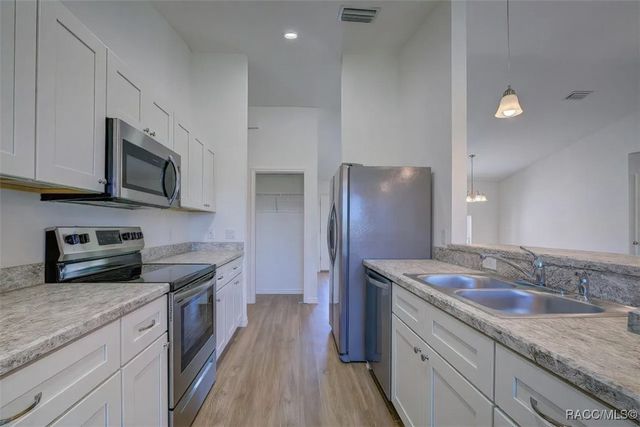 146 N Crestwood Avenue, Inverness, FL 34453