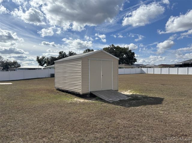 146 N Crestwood Avenue, Inverness, FL 34453