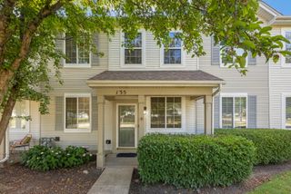 135 Azalea Circle, Romeoville, IL 60446