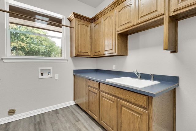 6420 Shady Oaks Lane, Midlothian, TX 76065