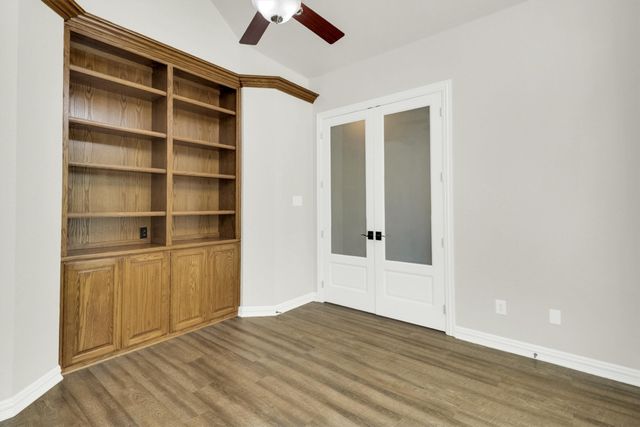 6420 Shady Oaks Lane, Midlothian, TX 76065