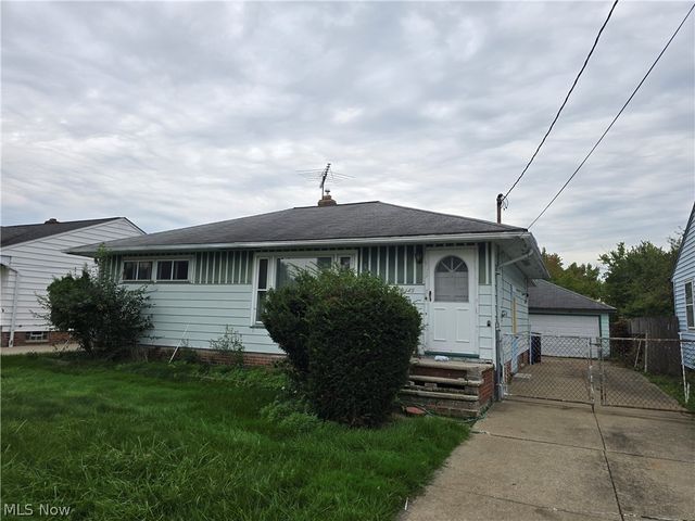 19145 Homeway Avenue, Cleveland, OH 44135