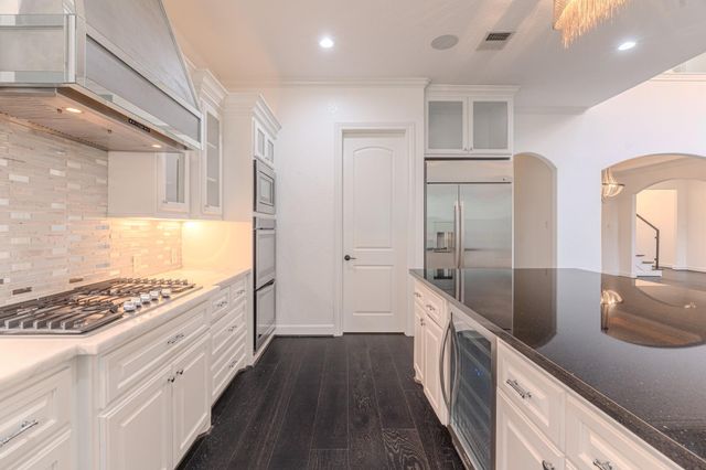 58 Flamingo Landing Drive, Missouri City, TX 77459