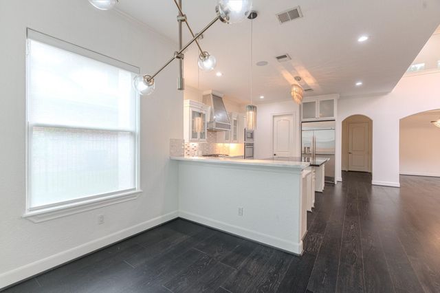 58 Flamingo Landing Drive, Missouri City, TX 77459