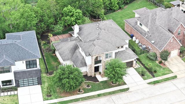 58 Flamingo Landing Drive, Missouri City, TX 77459