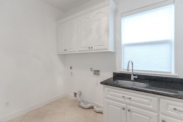 58 Flamingo Landing Drive, Missouri City, TX 77459