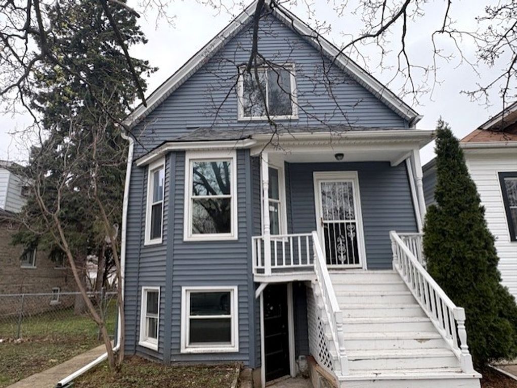 1336-1338 Grove Avenue, Berwyn, IL 60402