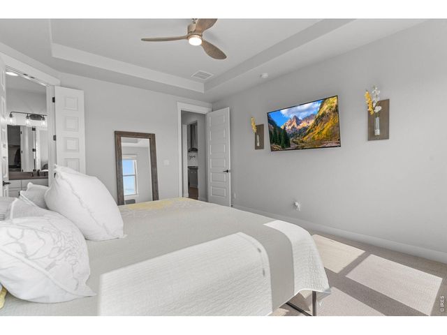 192 Lake Park Dr, Loveland, CO 80537