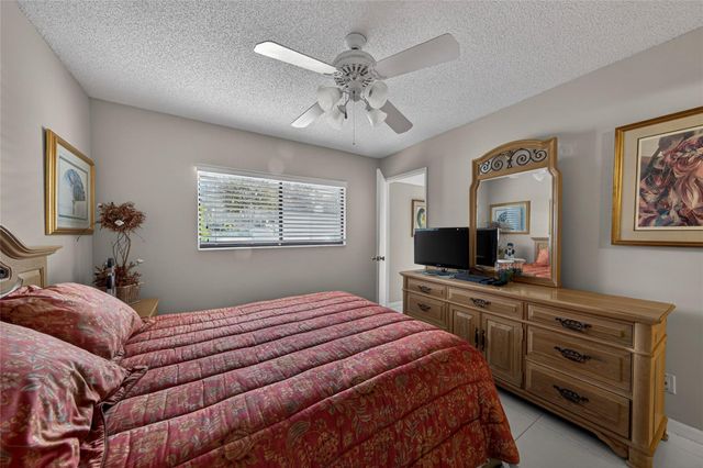 7351 Kinghurst Drive 106, Delray Beach, FL 33446