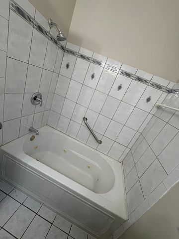 7607 S Wolcott Avenue, Chicago, IL 60620