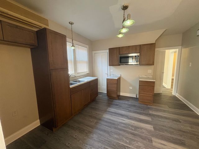 7607 S Wolcott Avenue, Chicago, IL 60620