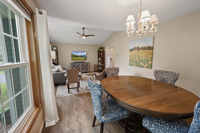 2543 Colony Circle, Saint Cloud, MN 56303